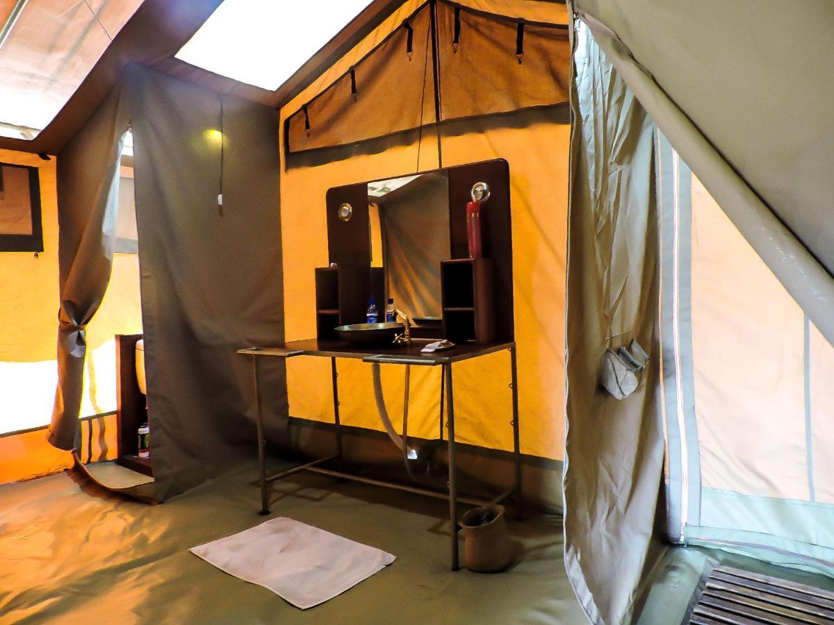Serengeti Savannah Camps Soronera Ngoại thất bức ảnh