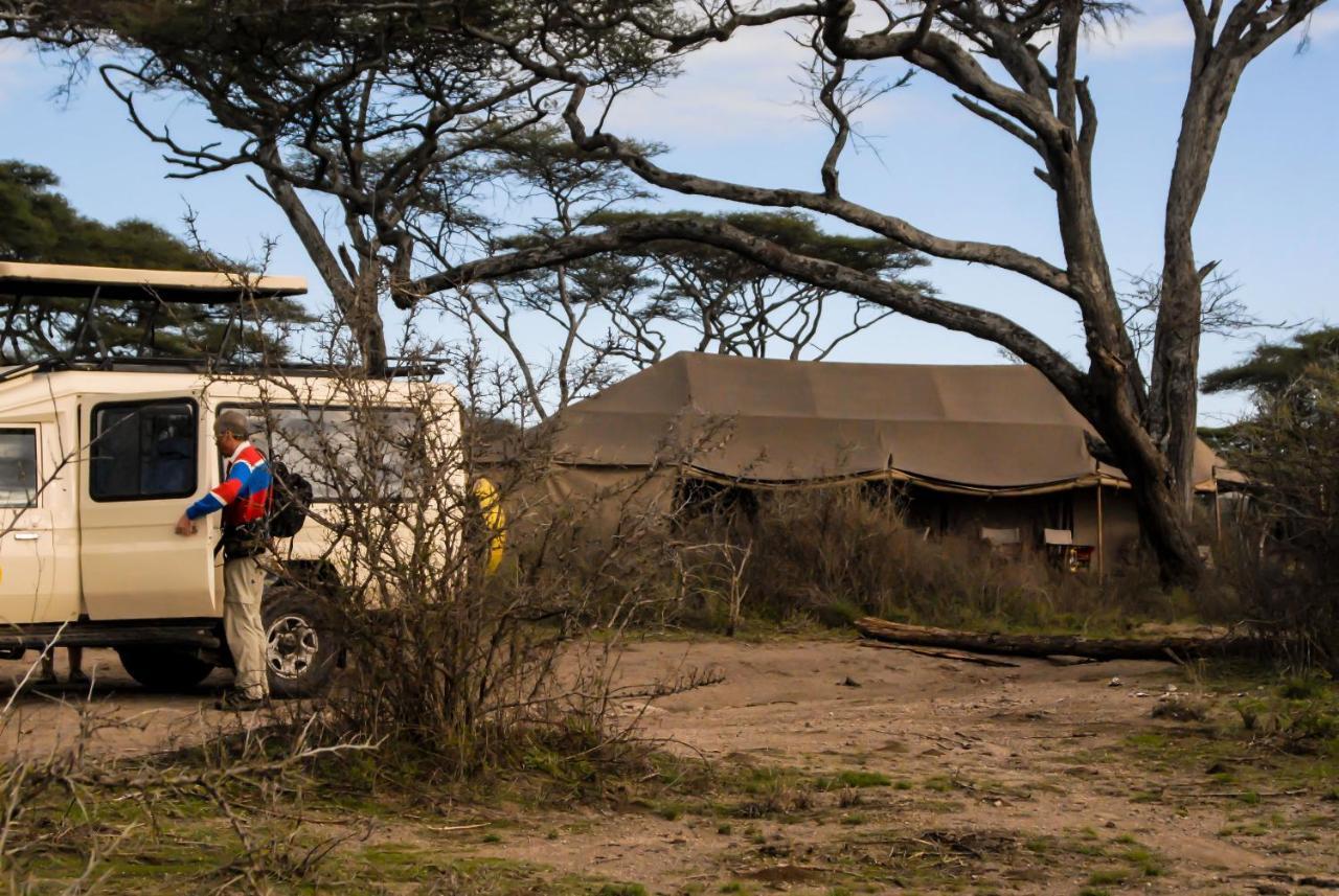 Serengeti Savannah Camps Soronera Ngoại thất bức ảnh