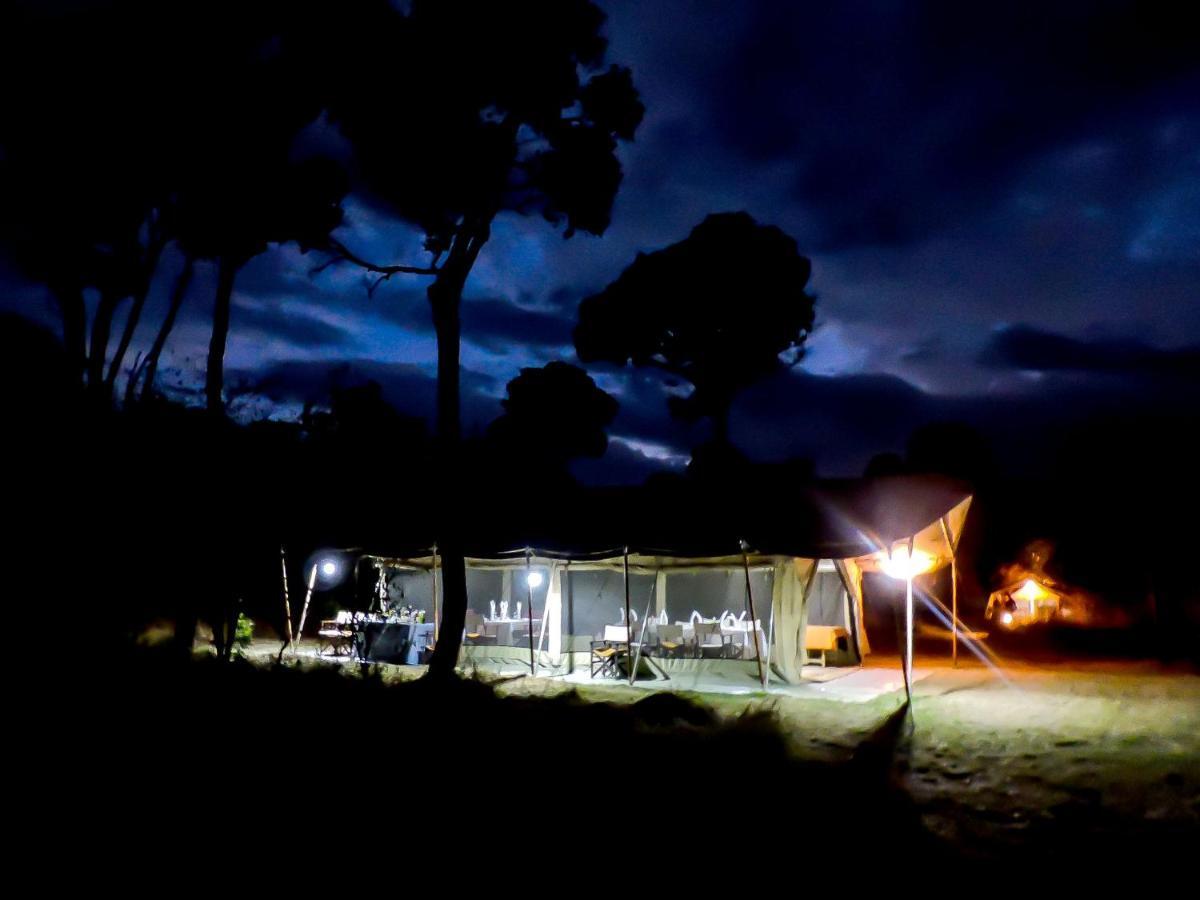 Serengeti Savannah Camps Soronera Ngoại thất bức ảnh