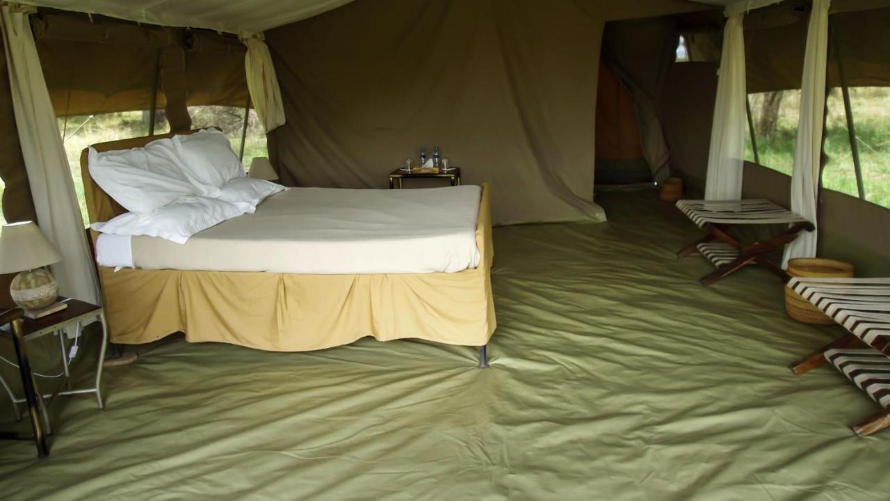 Serengeti Savannah Camps Soronera Ngoại thất bức ảnh