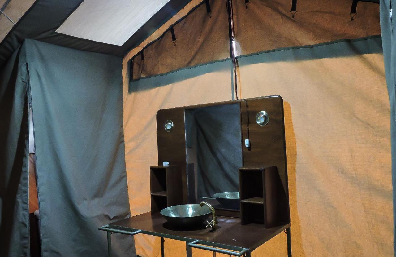 Serengeti Savannah Camps Soronera Ngoại thất bức ảnh